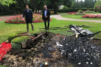 Le jardin public dégradé