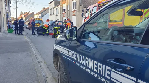 Un homme désincarcéré après avoir perdu le contrôle de son véhicule