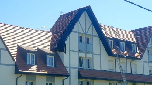 Ambleteuse: 4 mois après la tempête Eunice, une nouvelle toiture...