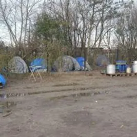 Deux bénévoles condamnés pour avoir aidé des migrants pendant le...