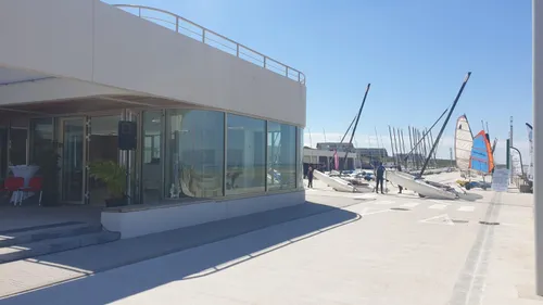 La nouvelle base de glisse inaugurée, les clubs nautiques heureux:...