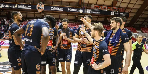 Un International Hongrois au BCM