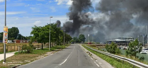 Un incendie dans une résidence de mobil-homes à Gravelines