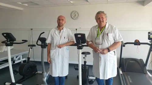 Comment l'hôpital aide les sportifs à se remettre de blessure et à...