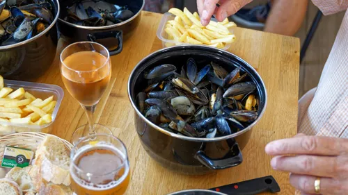 Fête du bulot mercredi, fête de la moule ce week-end: le coquillage...