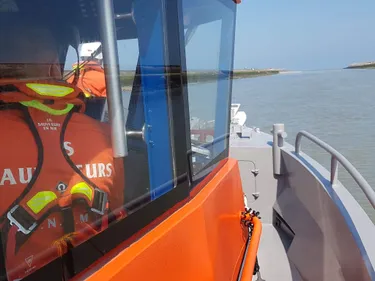 Nouvelle opération de sauvetage de migrants au large de Leffrinckoucke