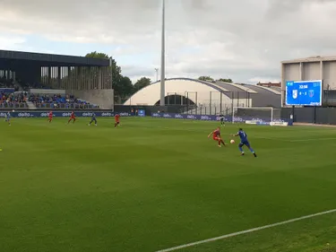 Pas concentré au début, Dunkerque perd 1-0 face à Concarneau