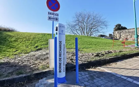 Les bornes électriques pour les voitures se développent dans la Région