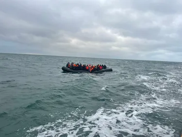 Côte d'Opale: 116 migrants secourus et ramenés à Boulogne dans la...