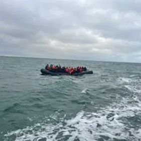 153 réfugiés secourus en mer ce dimanche