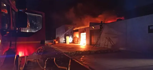 Gros déploiement des pompiers pour un incendie