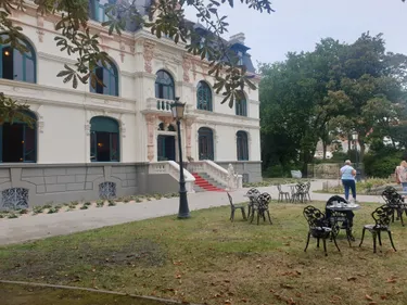 Le château Loubry à Rosendaël a retrouvé sa splendeur avec le Carmin