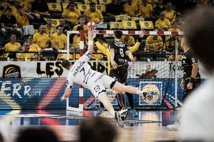 L'USDK encore en retard, le SCRA qui continue de cartonner... Les...