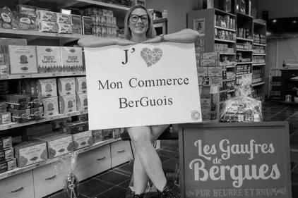 Les commerçants Berguois en tenue d'Ève