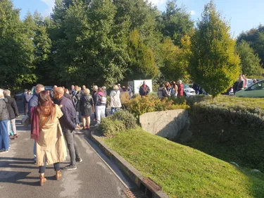 Manifestation devant le siège des Papillons Blancs ce matin