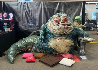 Chtar Wars 3 a réuni Dark Vador, Princesse Leia, des vaisseaux Lego...