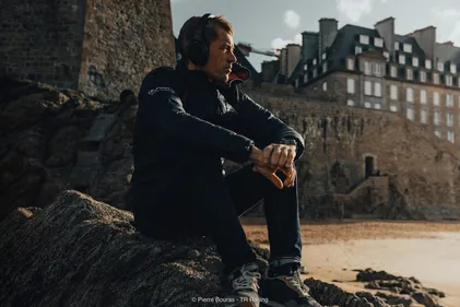 Thomas Ruyant en attente, le départ de la Route du Rhum retardé