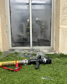Une maison ravagée par les flammes à Bailleul
