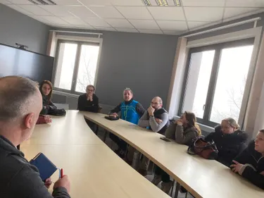 Face à l'absence de chauffage, les parents d'élèves de l'école...