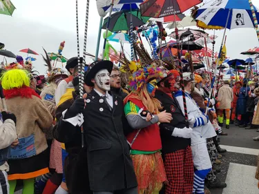 Du monde et de la bonne humeur à la bande de Saint-Pol-Sur-Mer