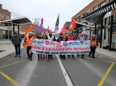 Les opposants à la réforme des retraites prêts à durcir le mouvement