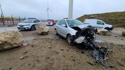 Le Portel: sa voiture s'encastre contre un rocher, un homme blessé