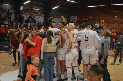 La bonne humeur, la famille, le sérieux : la recette du succès à...