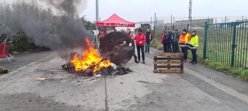 Les grèves continuent dans le Dunkerquois