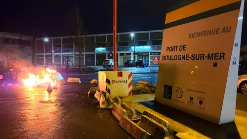 Boulogne: des blocages sur Capécure et ses accès depuis 5h, les CRS...