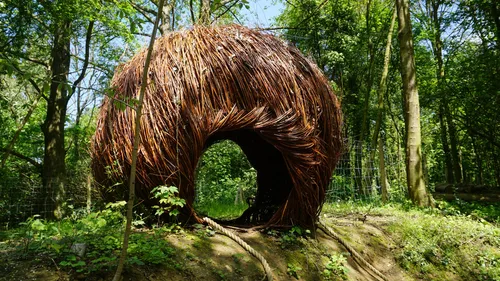 Des aires Ludiques de Land Art pour observer les Monts de Flandre