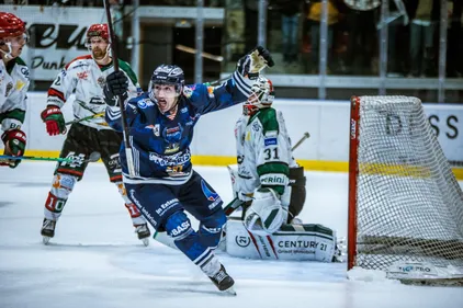 Hockey sur Glace : Les Corsaires de Dunkerque avancent déjà sur le...