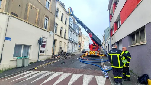 "J'aurais pu mourir": l'angoisse des habitants et des pompiers...