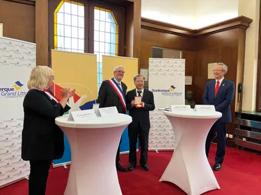 Une visite officielle pour sceller la collaboration entre Dunkerque...