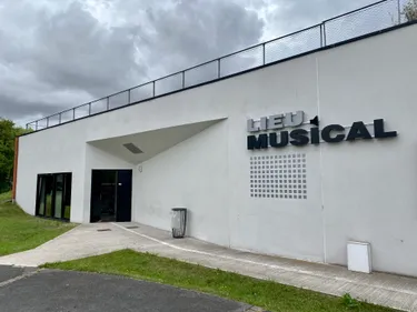 le Lieu Musical, structure unique qui attire des artistes de tous...