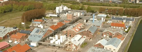 Calais: inquiétudes autour de l'usine chimique Synthexim, la mairie...