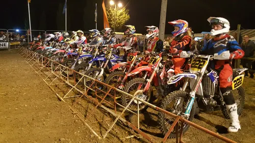 Le Motocross d’Isbergues, une ambiance pas comme les autres en...