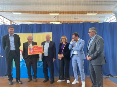 Inauguration de chantiers, dénomination du complexe de la...