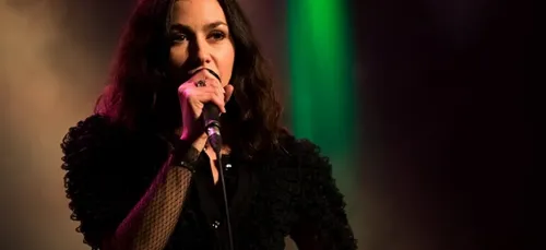 INTERVIEW. Olivia Ruiz en showcase privé avec Direct FM