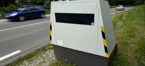 Radar de chantier à Thionville : plus de 27.000 flashs depuis la...