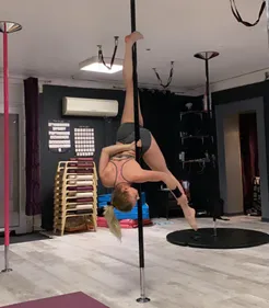 La pole danse,  le nouveau sport à la mode