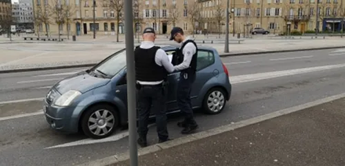 Confinement: une nouvelle attestation de déplacement est disponible