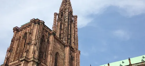 SOLDES | PAS DE RATTRAPAGE POUR LES VITRINES DIMANCHE