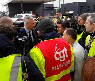 ACCUEIL GLACIAL DE LA CGT PSA MULHOUSE POUR BRUNO LE MAIRE