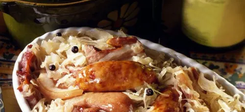 POULET CHOUCROUTE ET HARICOTS TOMATE