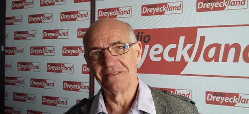 FRANCOIS  COHENDET A L'HONNEUR