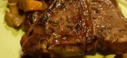 CÔTELETTES D’AGNEAU AU MIEL ET VINAIGRE