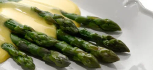 ASPERGES A LA SAUCE HOLLANDAISE