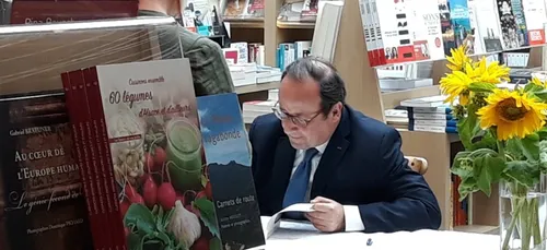 FRANCOIS HOLLANDE A MULHOUSE