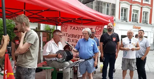 UNE DERNIERE AVANT LES VACANCES