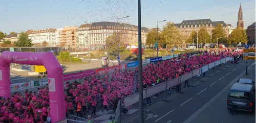OCTOBRE ROSE | 12.000 participantes à La Strasbourgeoise